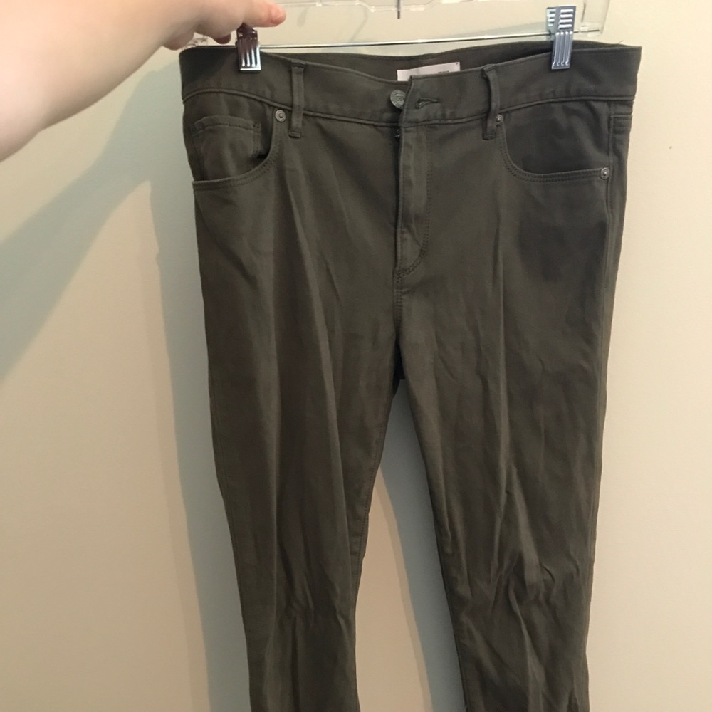 Ann Taylor Loft Army Green Soft Pants